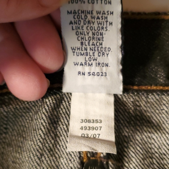 GAP Jean Skirt  EUC - Picture 3 of 5